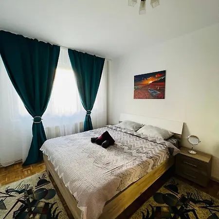 Apartment House24 Gari *