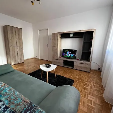 House24 Gari