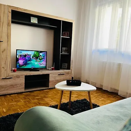 Apartment House24 Gari